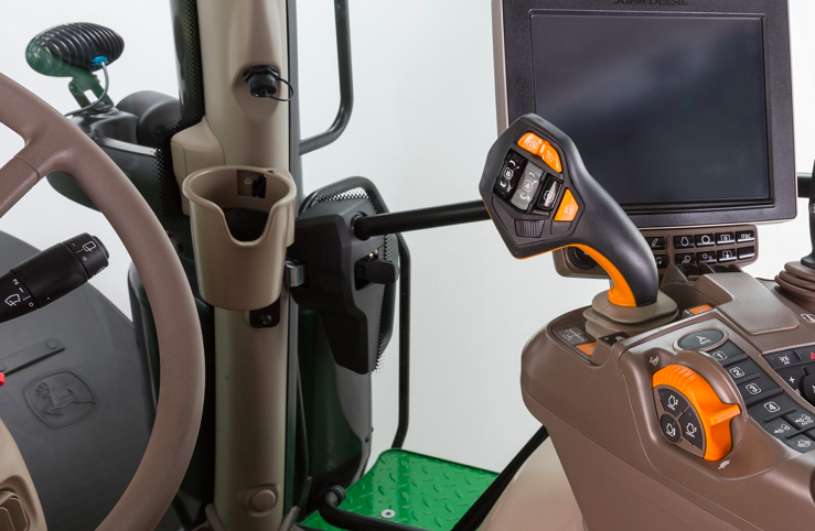 noticias-maquinaria-de John Deere -comandPRO