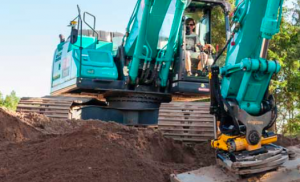 noticias-maquinaria-Kobelco Construction Machinery, Engcon y Leica Geosystems