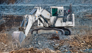 noticias-maquinaria-Liebherr-motor-excavadora