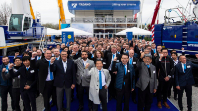 noticias-maquinaria-TADANO -bauma
