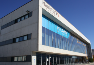noticias-maquinaria-haulotte-openday-fachada