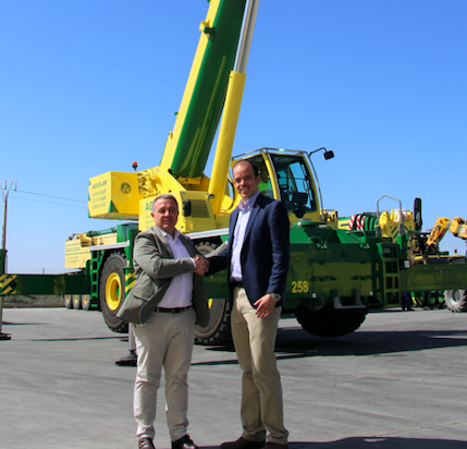 noticias-maquinaria-liebherr-Grúas Aguilar