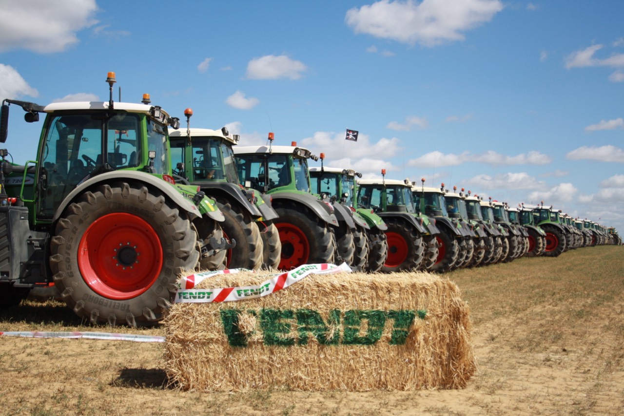 noticias-maquinaria-Fendtgüinos -2