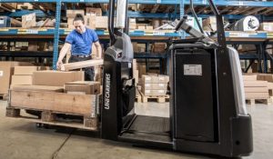 noticias-maquinaria- UniCarriers -recogepedidos