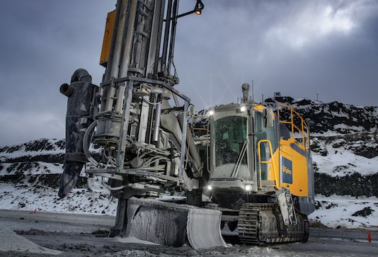 noticias-maquinaria-Epiroc-excavación - roca