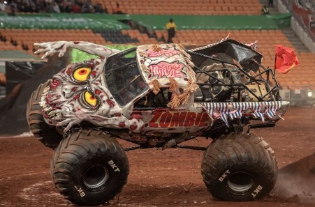 noticias-maquinaria-MONSTER JAM -bkt