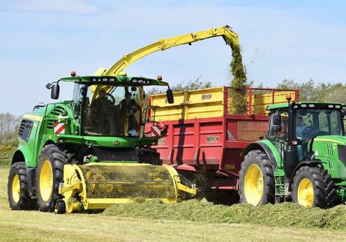 noticias-maquinaria-cosechadora-johndeere