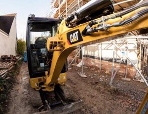 noticias-maquinaria- finanzauto- miniexcavadoras Cat®