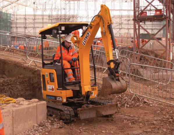 noticias-maquinaria-miniexcavadora-jcb