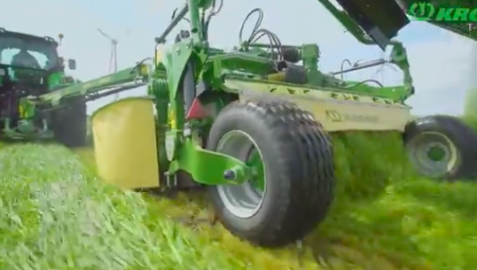 noticias-maquinaria-segadoras arrastradas-krone