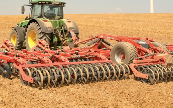 noticias-maquinaria-Agritechnica -kuhn-cultivador