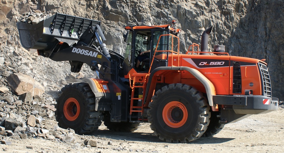 noticias-maquinaria-Doosan-centrocar