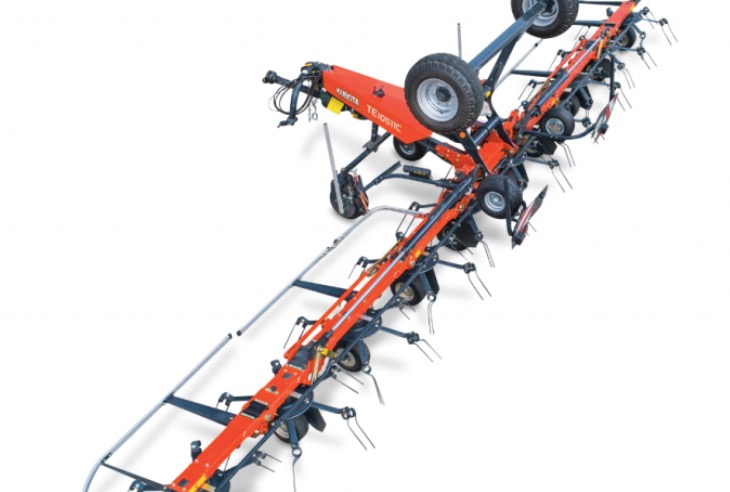 noticias-maquinaria-Kubota-henificadora