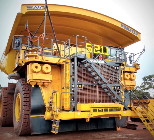 noticias-maquinaria-camiones-komatsu