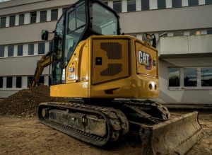noticias-maquinaria-CAT® 306 CR-miniexcavadora