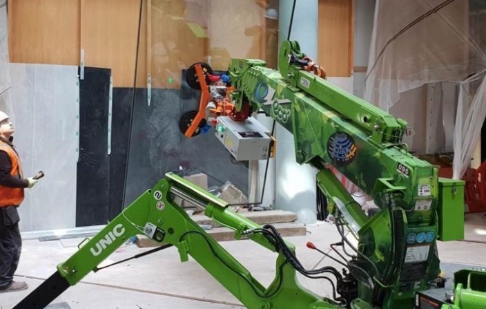 noticias-maquinaria-Spain Crane-unic-eco