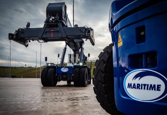 noticias-maquinaria-sany-reachstacker