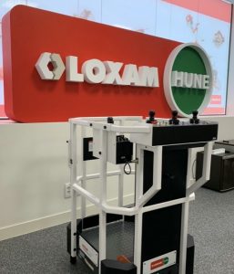 noticias-maquinaria-LoxamHune-Serious Labs