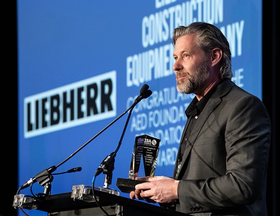 noticias-maquinaria-Peter Mayr, managing director of Liebherr USA, Co.