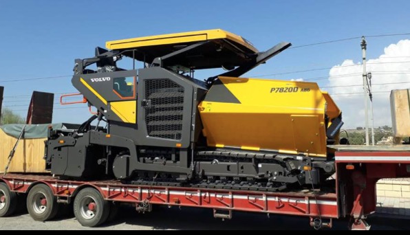 noticias-maquinaria-volvo-extendedora-P7820D ABG
