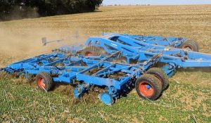 noticias-maquinaria-cultivador híbrido Koralin-lemken
