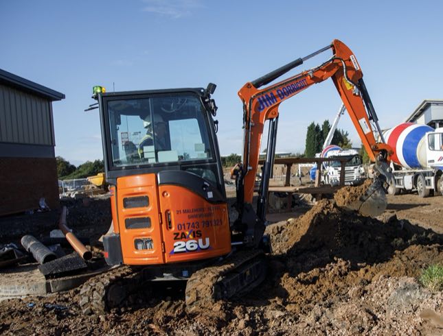 noticias-maquinaria-miniexcavadora Hitachi