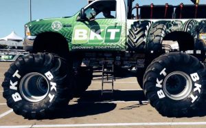 noticias-maquinaria-BKT-CONEXPO 2020