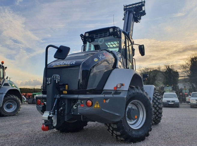 noticias-maquinaria-cargadora telescópica Kramer