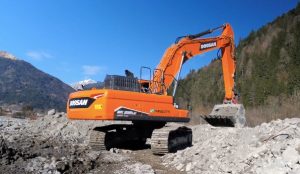 noticias-maquinaria-excavadora -Doosan-DX350LC-7