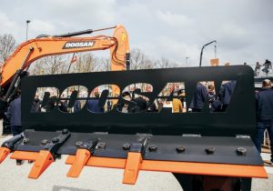 noticias-maquinaria-DIEU-doosan-credo