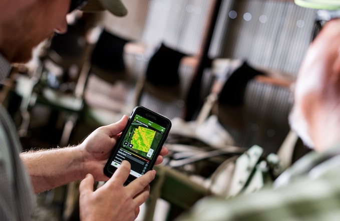 noticias-maquinaria-centro- operaciones John Deere