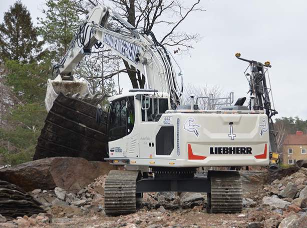 noticias-maquinaria-excavadoras de cadenas de Liebherr