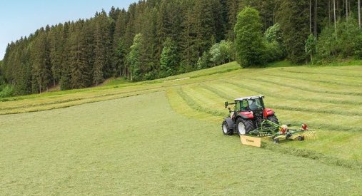 noticias-maquinaria-Highland-krone-rastrillos