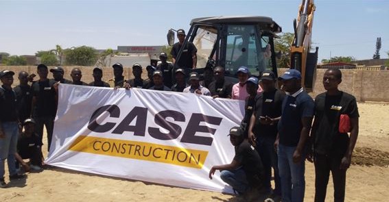 noticias-maquinaria-casece-angola