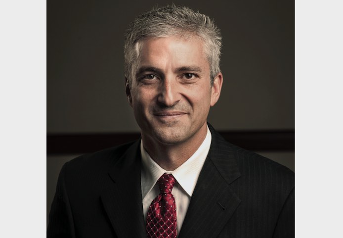 noticias-maquinaria-AGCO-Eric-Hansotia