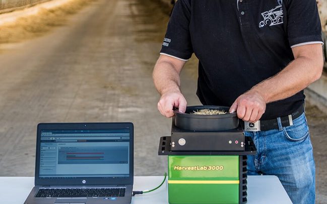 noticias-maquinaria- John Deere- HarvestLab