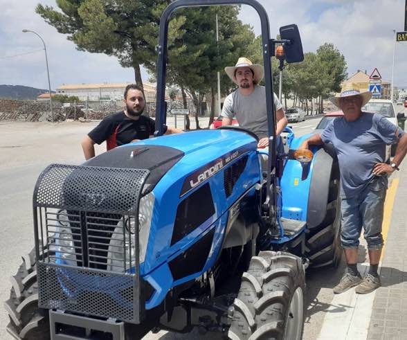 noticias-maquinaria- Landini Rex -catron-internacional