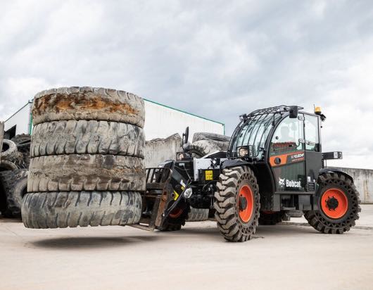 noticias-maquinaria- manipulador Bobcat TL 43.80 HF