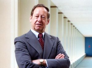 noticias maquinaria Caterpillar Bob Gilmore