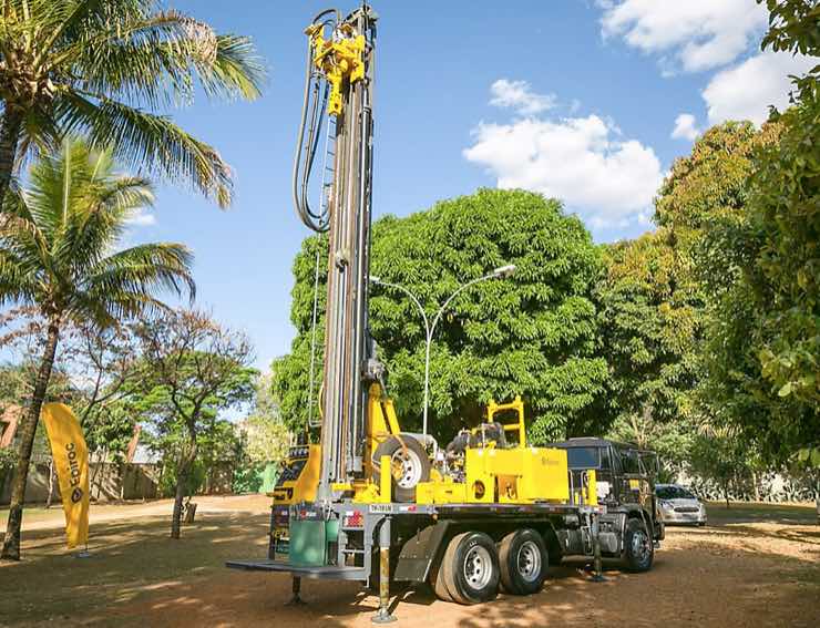 noticias maquinaria Epiroc TH10LM