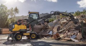 noticias maquinaria manipulador materiales EW200E Volvo CE