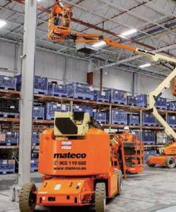 noticias-maquinaria-plataforma elevadora híbrida mateco