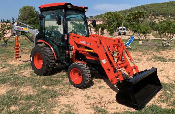 noticias maquinaria tractor KIOTI catron