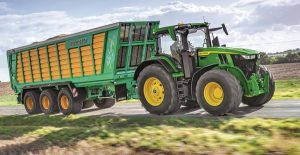 noticias maquinaria John Deere transporte carretera