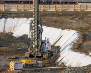noticias maquinaria pilotadora de rotación LB 28 de Liebherr