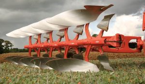 noticias maquinaria Arado inteligente Kuhn