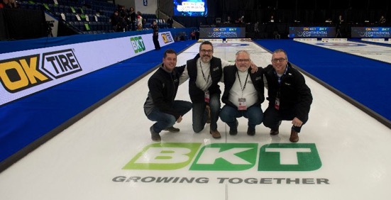 noticias maquinaria con Curling Canada BKT