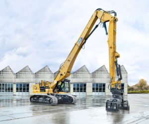 noticias maquinaria excavadora de demolición Cat 340