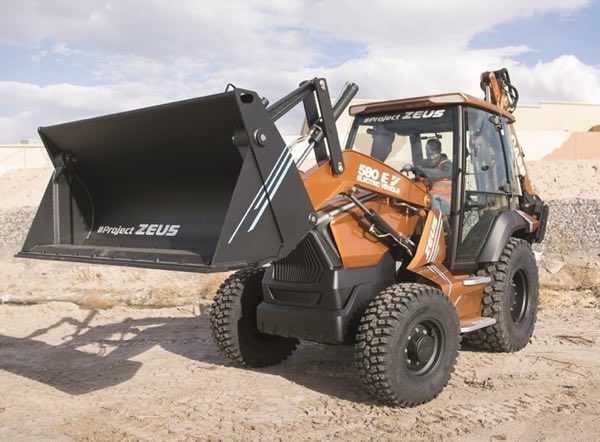 noticias maquinaria retroexcavadora eléctrica Proyecto Zeus de CASE