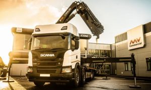 noticias maquinaria HIAB 100 grúas mv comercial